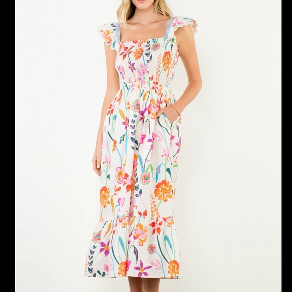 THML Dresses & Skirts - THML Floral White Maxi Dress